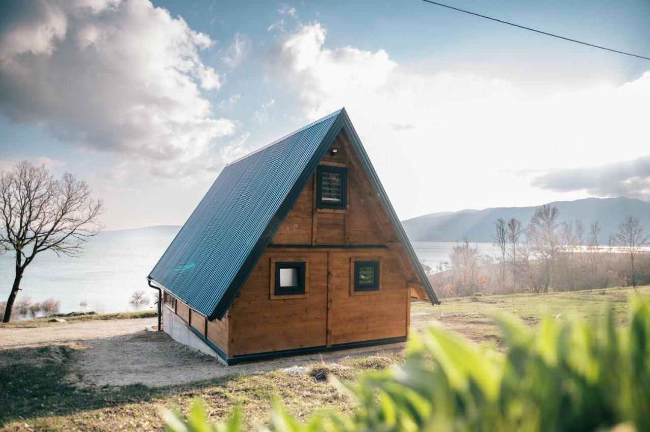 Lake House Beliz リヴノ エクステリア 写真